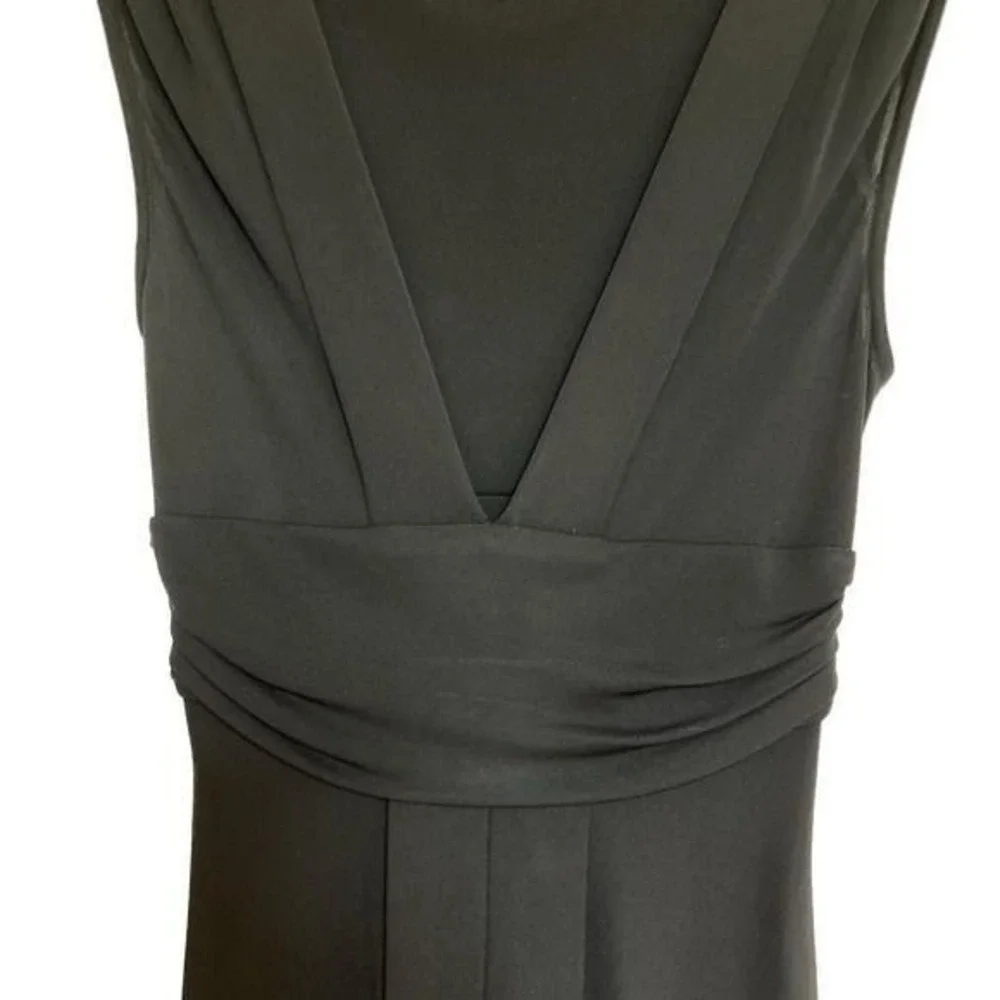Diane von Furstenberg Black Sleeveless V Neck Dress Glam‎ Minimalist 2